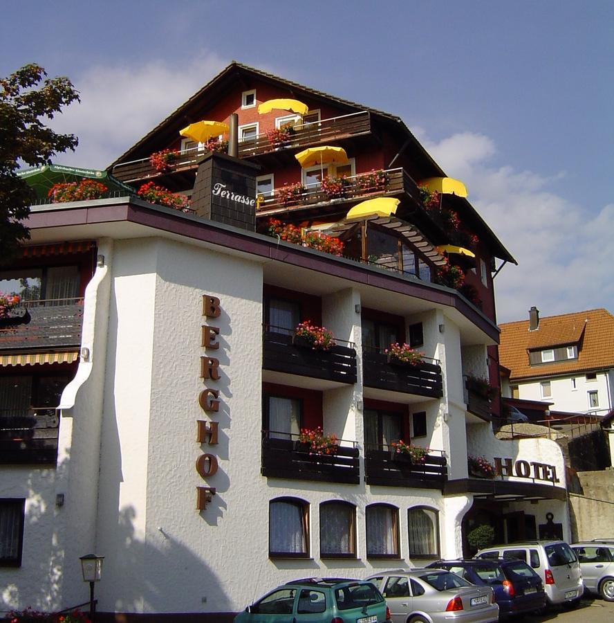 Panoramahotel Berghof 拜尔斯布龙 外观 照片